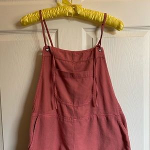 Billabong jumper - shorts!